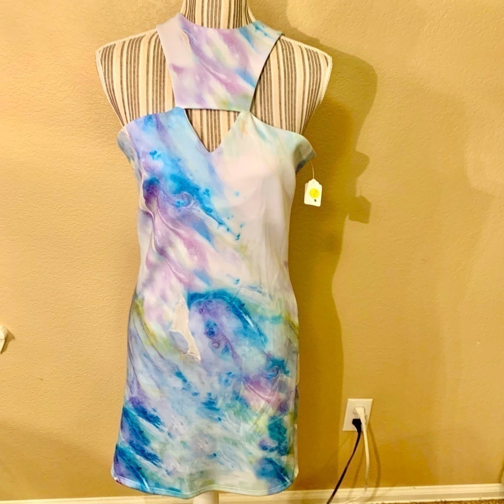 NWT Mini Dress Large by Artist Velia Lala Blues Purples Greens Keyhole Stretchy